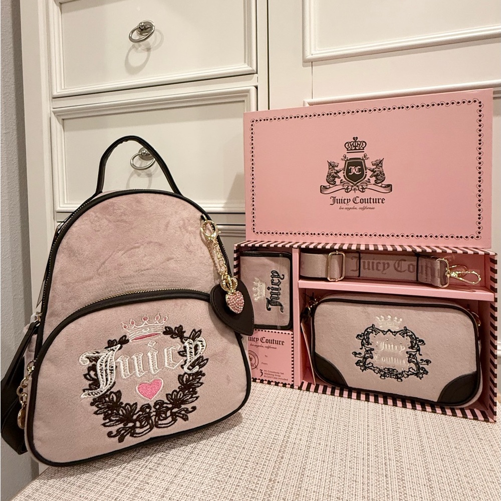 👑💖 SOLD - Juicy Couture Heritage Backpack with Camera Bag & Wallet Gift Set